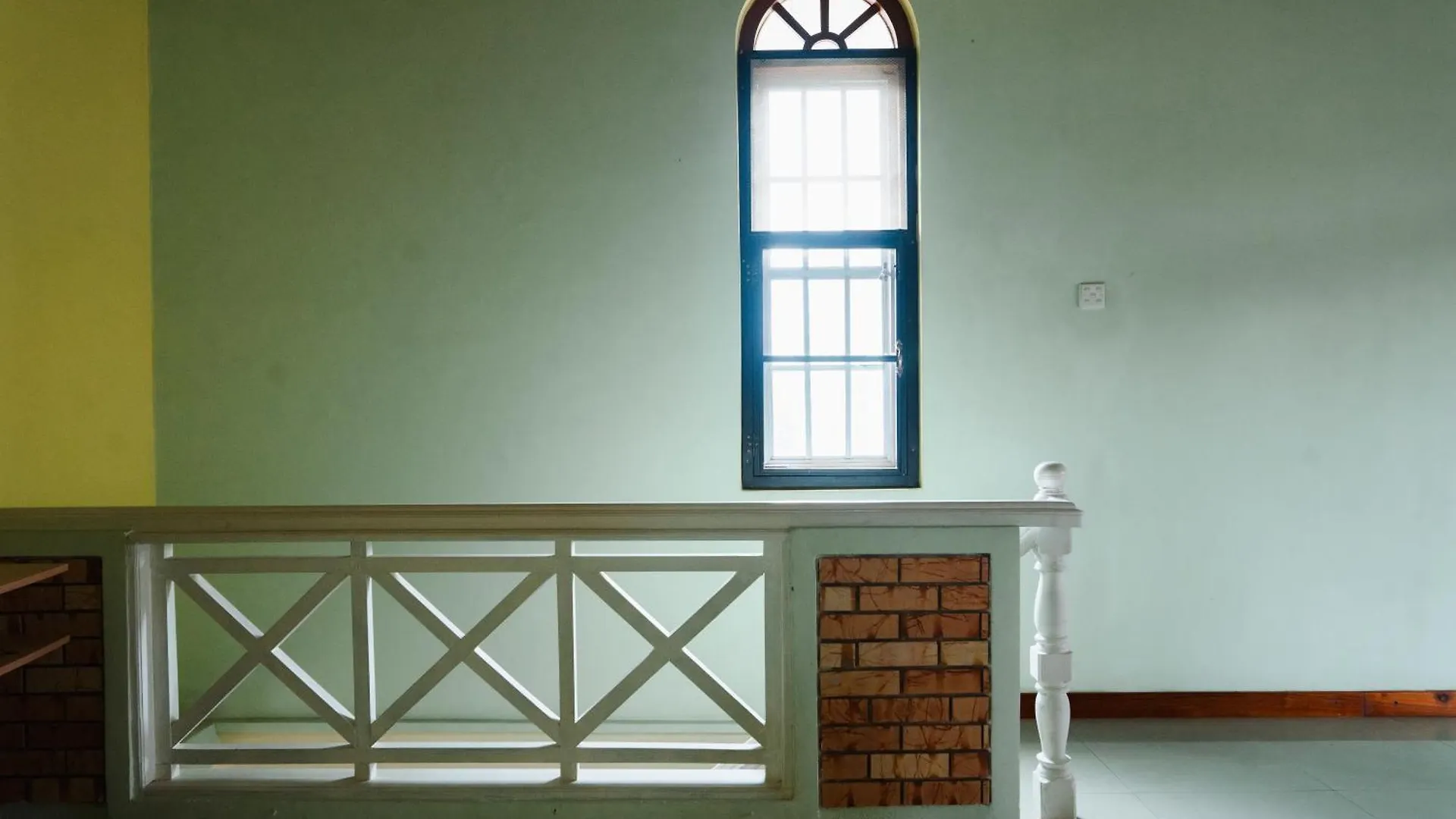 Проживание в семье La Bella Residence Канди